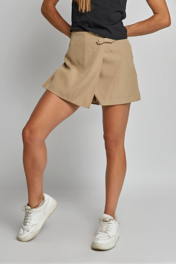 Short Bowlette Wrap Skort